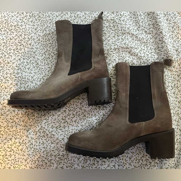 EMANUELE CRASTO Taupe Brown Beige Leather Chelsea Boots EUR 41/ US 10.5 - Picture 3 of 9